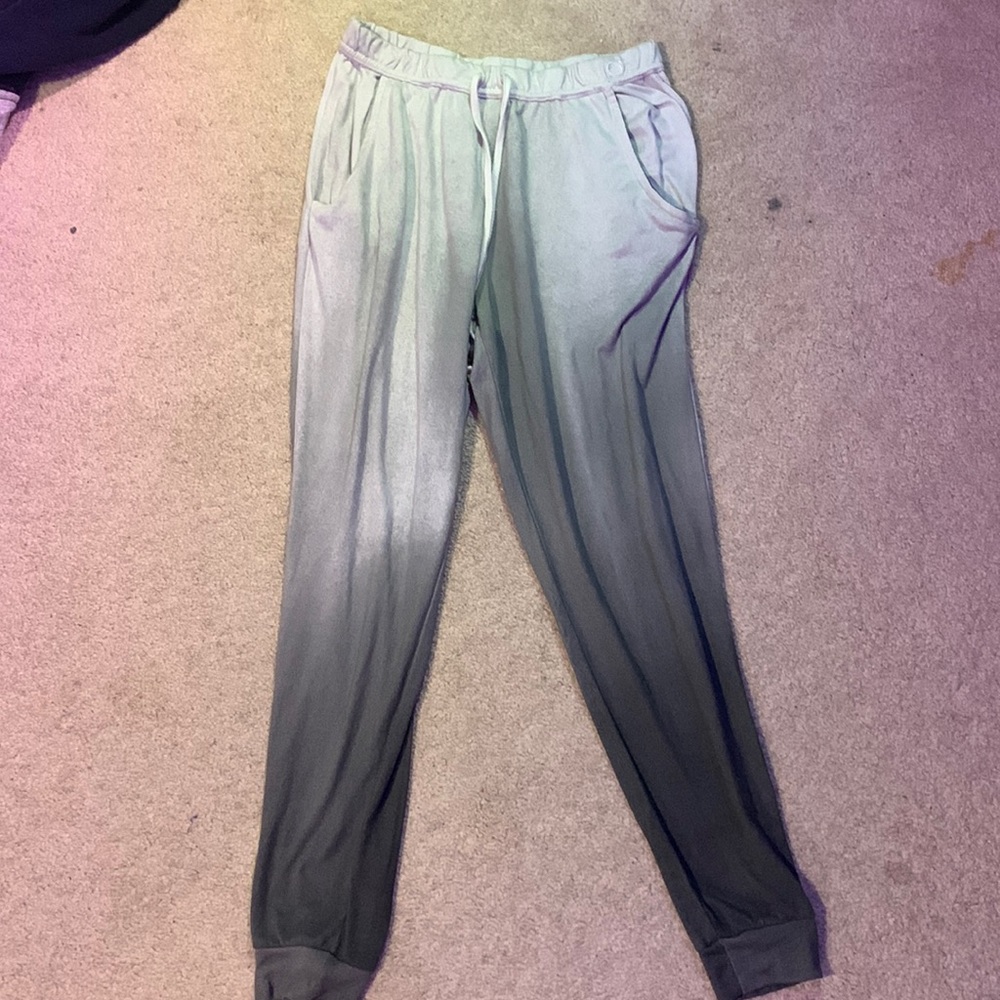 jogging pants